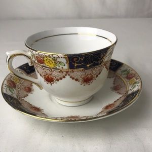 Colclough Tea Cup and saucer England Bone  China 6612